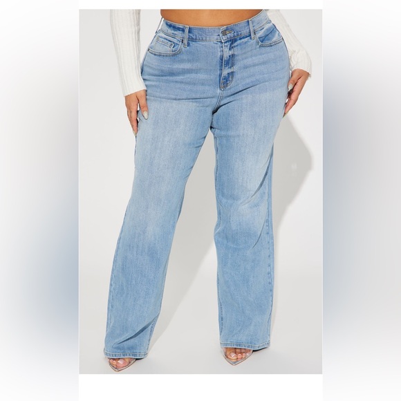 Be Authentic Slouchy Stretch Straight
Leg Jeans - Vintage Wash - Picture 4 of 6